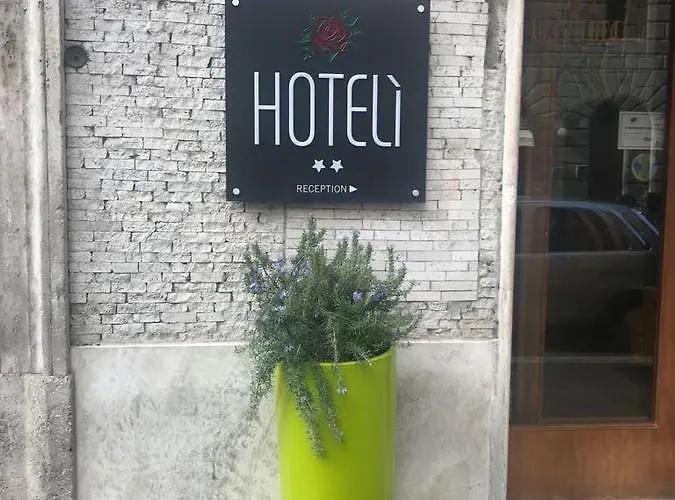 Hoteli Hotel 2*
